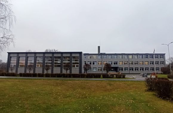 Pillar Contractor uzsākusi pamatskolas ēkas pārbūvi Lubānā