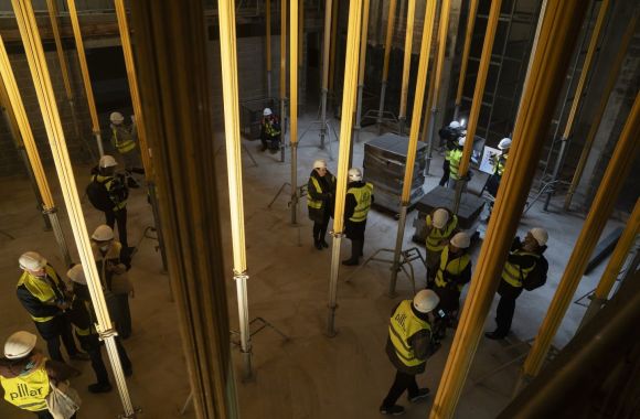 The New Hall of Dailes Theatre, built by Pillar Contractor, celebrates its topping-out ceremony